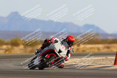 media/Feb-27-2022-CVMA (Sun) [[a3977b6969]]/Race 13 Supersport Open/